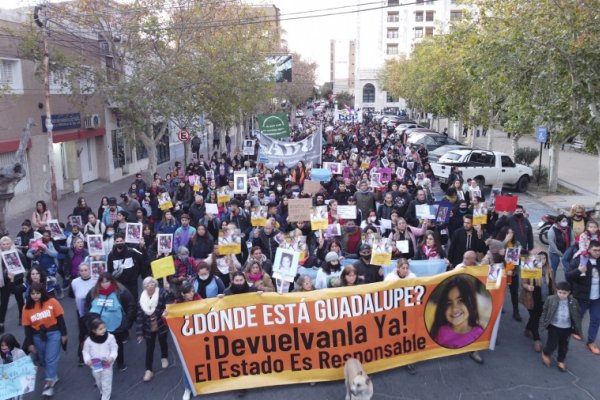 Unas 3.000 personas marcharon a un año de la desaparición de Guadalupe Lucero