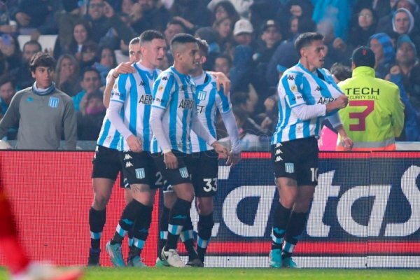 Racing le ganó a Vélez y dejó atrás los últimos malos resultados