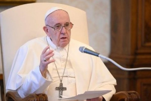 Francisco: El mundo necesita sacerdotes expertos en humanidad y no una teología de escritorio