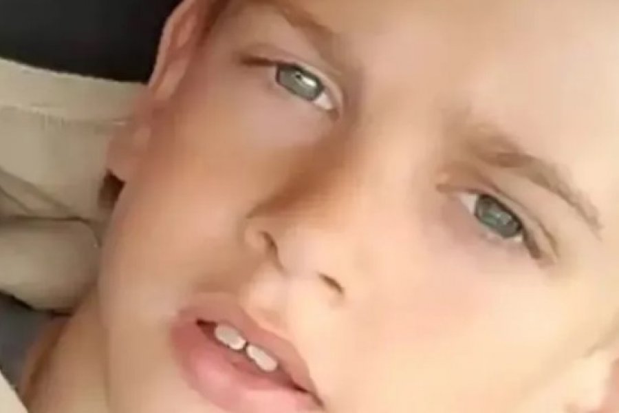 Un nene quedó con muerte cerebral por un desafío viral y ordenaron que lo dejen morir: sus padres se oponen