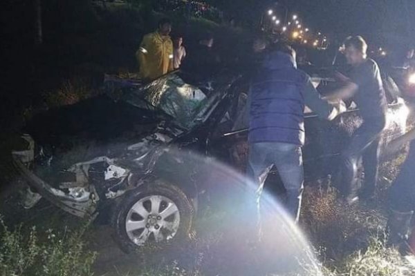 Dos muertos tras el despiste de un coche fúnebre en una localidad