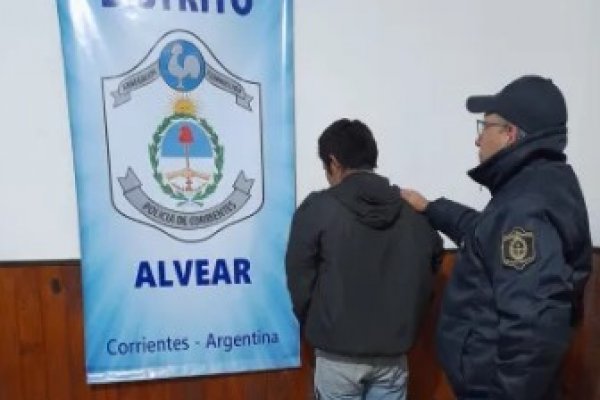 Un hombre quedó con un cuchillo clavado debajo del corazón