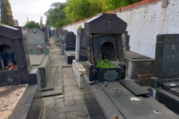 Acto de vandalismo en el Cementerio Israelita de Corrientes: Tumbas destrozadas y placas robadas