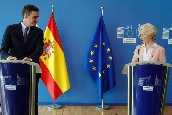 La UE y España lanzan un plan para promover la fabricación de vacunas en Latinoamérica