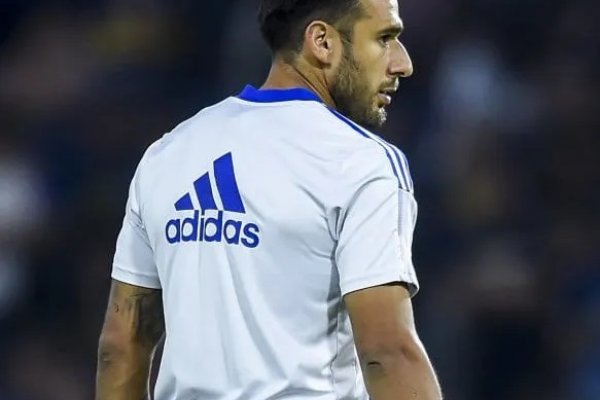 Salvio está más afuera que adentro de Boca: se complicó la renovación