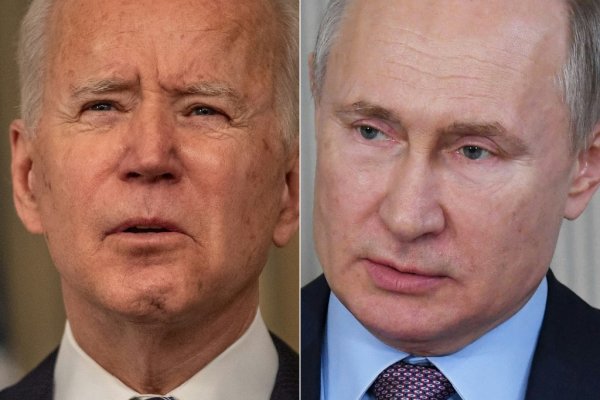 Biden culpa a Putin del precio de la nafta y pide suspensión de impuestos por tres meses