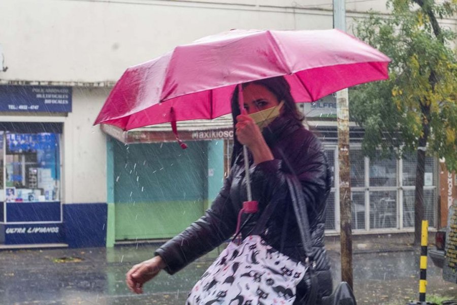 Frío y lluvia en Corrientes: Pronóstico extendido para el fin de semana