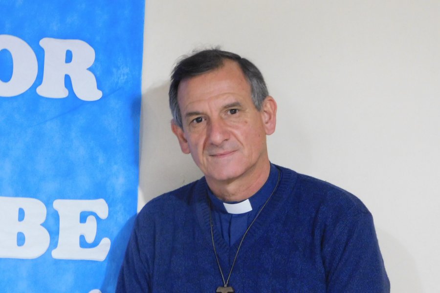 Monseñor Canecin: “En paz a seguir abrazando a los que sufren adicciones”
