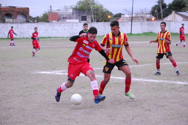 En la fecha 13 Mandiyú y Ferro perdieron sus invictos