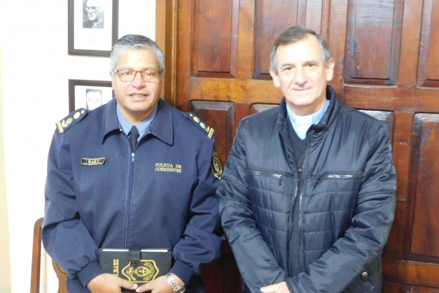 El Director de la Unidad Regional II se reunió con el Obispo de Goya