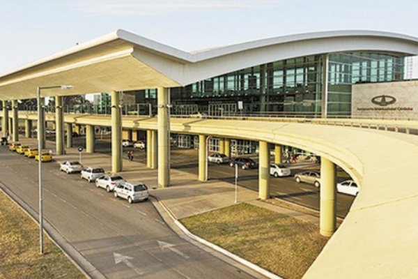 Evacuaron el aeropuerto de Córdoba por un paquete sospechoso