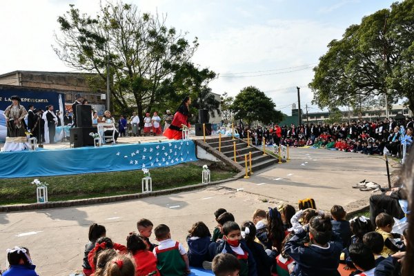 La Provincia celebró junto a los 17 CDI de la Capital el Día de la Independencia