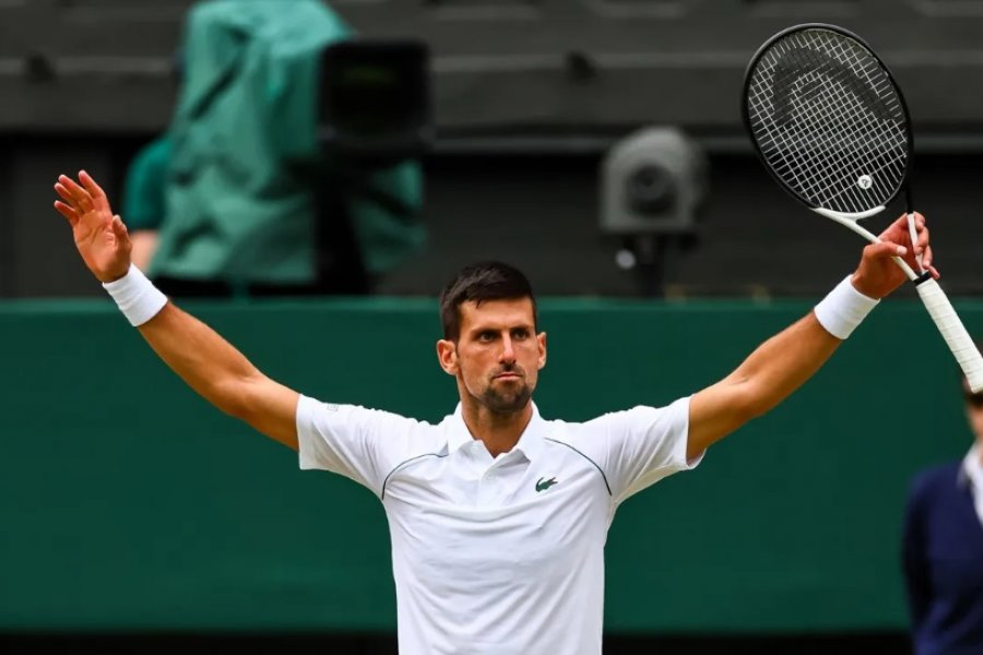Djokovic pasó a la final de Wimbledon e irá por una nueva marca en "La Catedral" ante Kyrgios