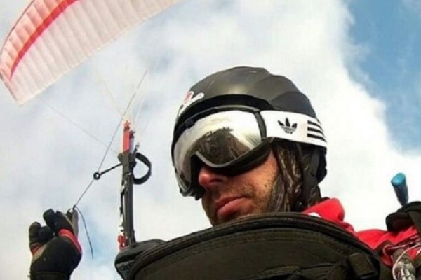 Entre Ríos: un hombre de 42 años murió tras caer al río desde un parapente