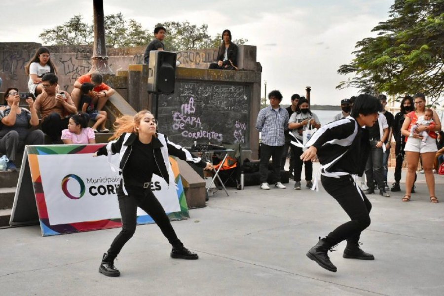 Corrientes bailó K-pop en el parque Mitre