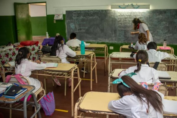 El barbijo deja de ser obligatorio en las escuelas de Misiones