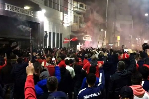 Independiente y Atlético Tucumán jugarán este domingo a las 11, sin público