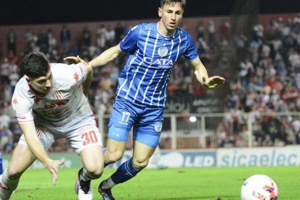 Unión le ganó a Godoy Cruz y se prende en los puestos de arriba