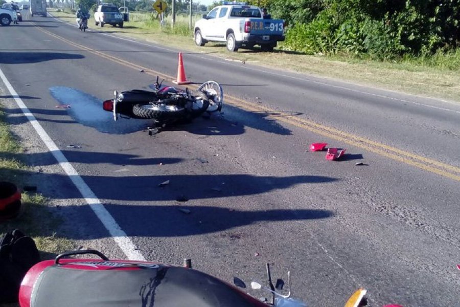 Corrientes: impactante accidente entre dos motocicletas