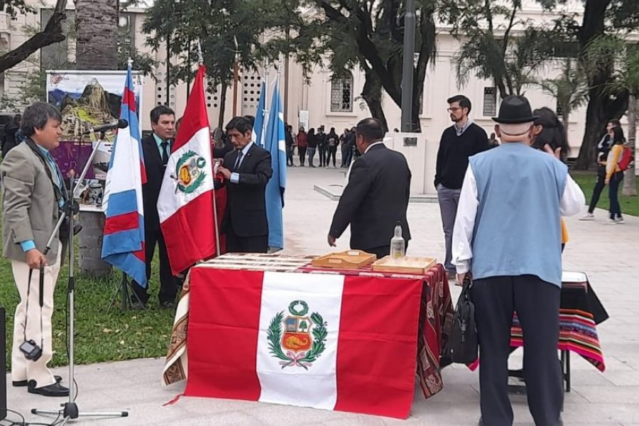 Conmemoraron en Corrientes la independencia del Perú