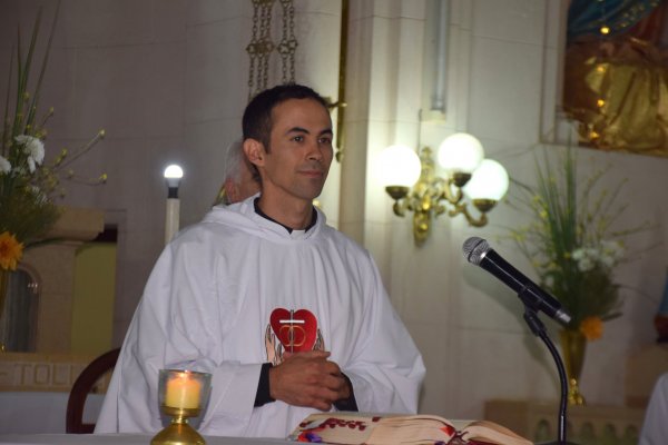 Sergio González, de la Sucursal del Cielo a misionar al país que fue ateo