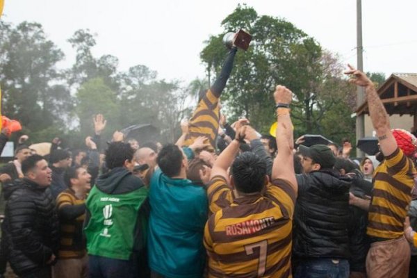 Tacurú será el rival de San Patricio de Corrientes por el ascenso