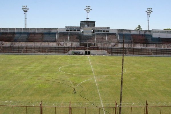 Qué condición puso Huracán para que se juegue Mandiyú Boca Unidos