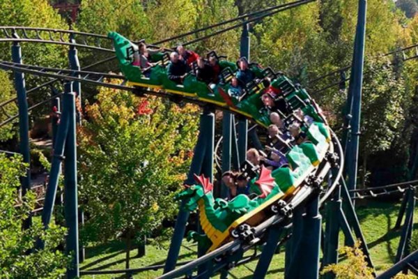 Brutal accidente en una montaña rusa de Legoland en Alemania