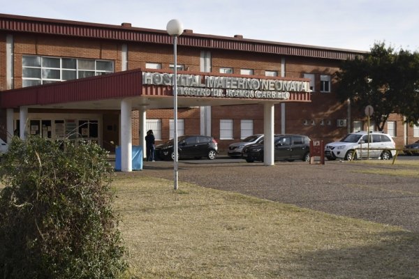 Formalizan la primera denuncia por uno de los cinco bebés fallecidos en un hospital