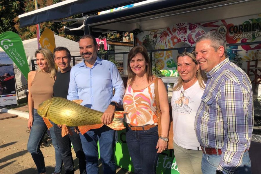 Paso de la Patria recobró su brillo con la Fiesta Nacional de Pesca del Dorado