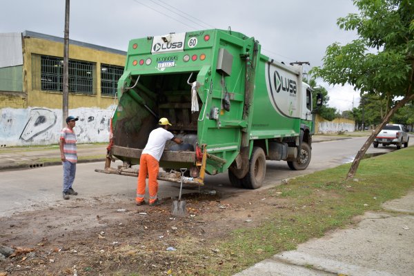 Cerrarán oficinas por los feriados, pero habrá servicio de recolección de residuos