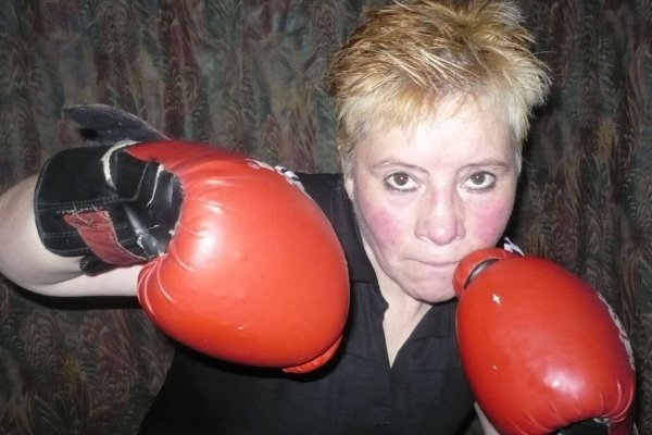 Murió en un incendio Carmen “La Guapa” Montiel, pionera del boxeo femenino en Argentina