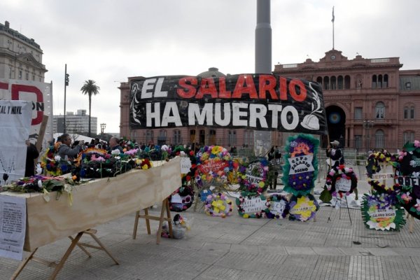 La Unidad Piquetera marcha al Ministerio de Trabajo por un salario mínimo de 110.000 pesos