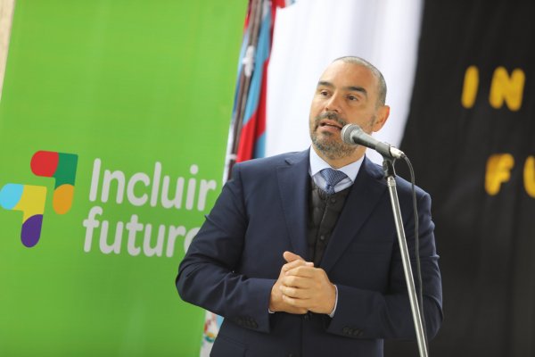Valdés se encuentra en el segundo puesto de los gobernadores con mejor imagen positiva del país