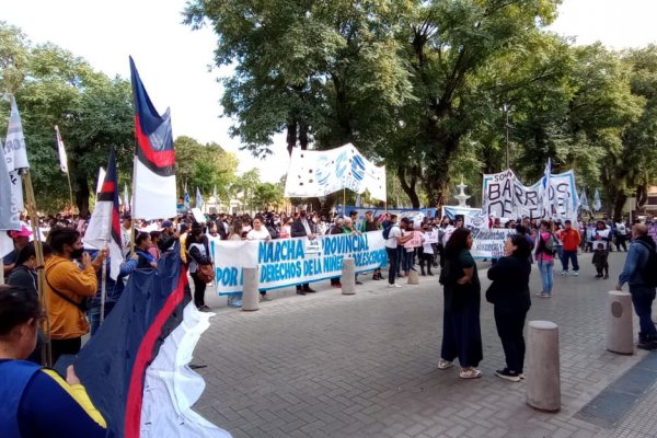 Corrientes: marcha provincial por los derechos de la niñez y la adolescencia