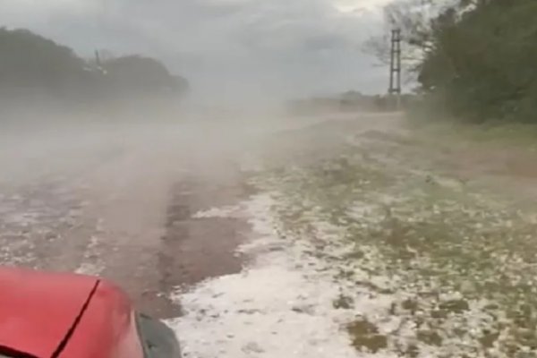 Fuerte temporal de lluvia y granizo afectó la localidad de Mburucuyá