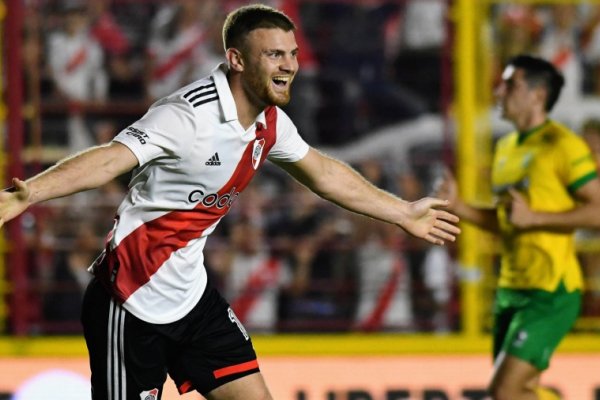 River goleó a Defensa en Chaco y accedió a cuartos de final