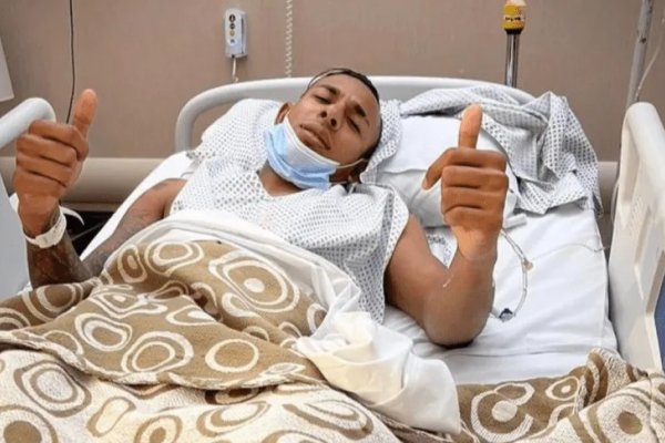 Sebastián Villa fue operado con éxito de su lesión y lamentó perderse el Superclásico