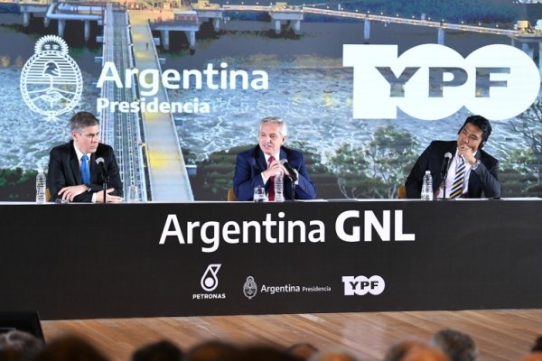 YPF y Petronas acuerdan avanzar en desarrollo de GNL con gas de Vaca Muerta