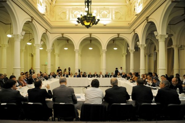 El Consejo Interuniversitario Nacional repudió el atentado y pidió pronto esclarecimiento