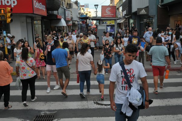 Se espera un fin de semana con calor y probabilidad de tormentas aisladas en Corrientes