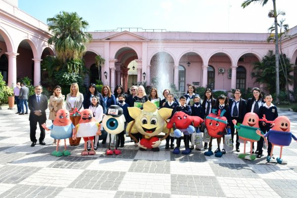 El CUCAICOR entregó reconocimientos a alumnos de primaria