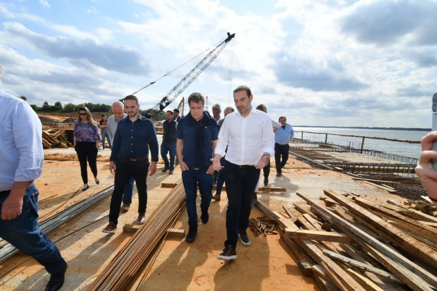 Valdés mostró a Manes los avances del futuro puerto y Parque Industrial de Ituzaingó