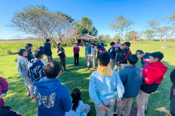 Viajaron al Iberá los alumnos ganadores del concurso organizado por el ICAA 