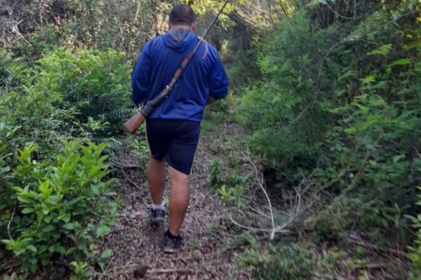 Detectan a cazador en Reserva Municipal y advierten que la actividad está prohibida y penada