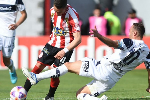 Gimnasia mejoró en el complemento y le empató a Barracas