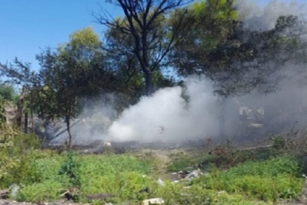 Quemaban basura y casi incendian todo un barrio en Corrientes
