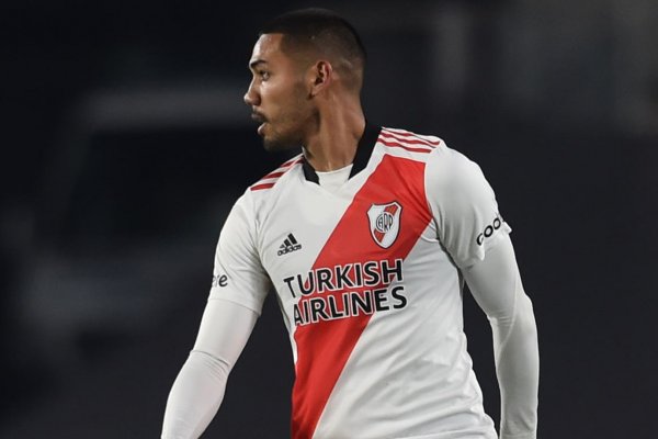 River se aseguró la continuidad de David Martínez