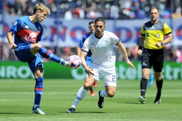 Independiente perdió con Tigre en Victoria al término del primer tiempo