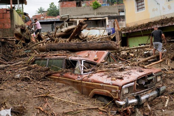 Al menos 22 personas murieron y hay 50 desaparecidos por las inundaciones en Venezuela